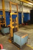 Big Joe Model 1518-R07 1,500 Lb. Capacity Bin Dumper