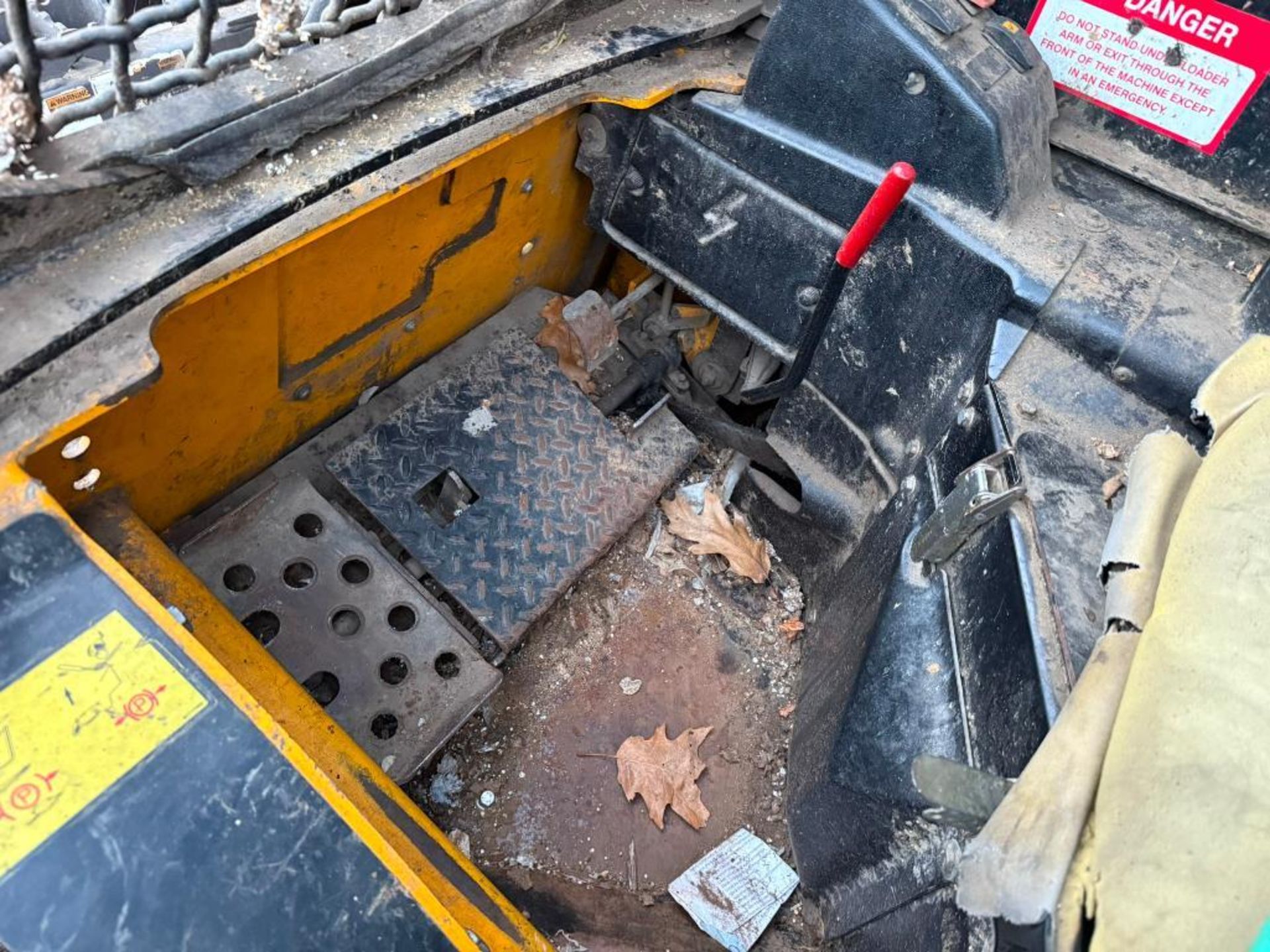 JCB ROBOT SKID STEER - Image 6 of 9