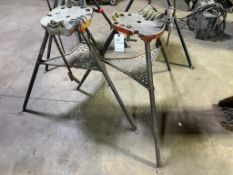 LOT OF RIGID TRISTANDS