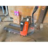 TOYOTA ELECTRIC PALLET JACK MODEL 7HBW23