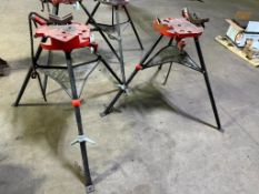 LOT OF RIGID TRISTANDS