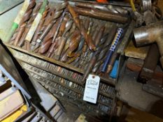 LOT OF DRILL BITS
