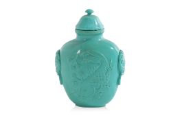 A CARVED TURQUOISE SNUFF BOTTLE