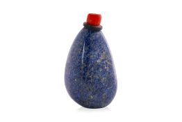 A LAPIS LAZULI SNUFF BOTTLE