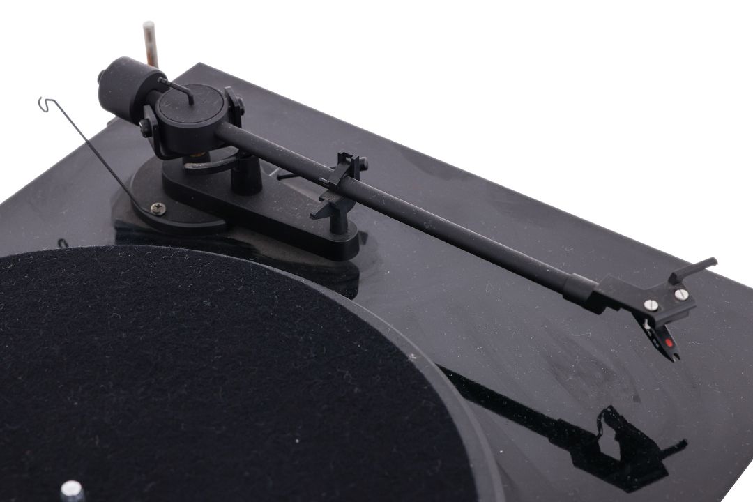 A PROJECT DEBUT II TURNTABLE AND A NAD PP2 PREAMP - Image 3 of 3