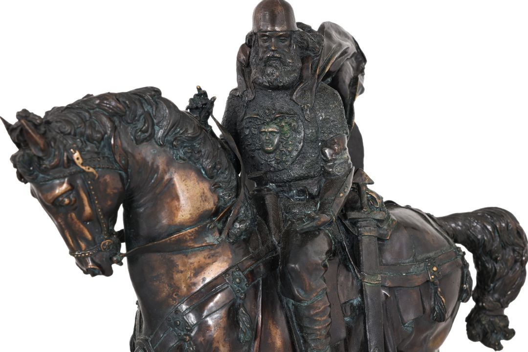A LARGE BRONZE MODEL OF A SLAVIC KNIGHT ON HORSEBACK - Image 2 of 4