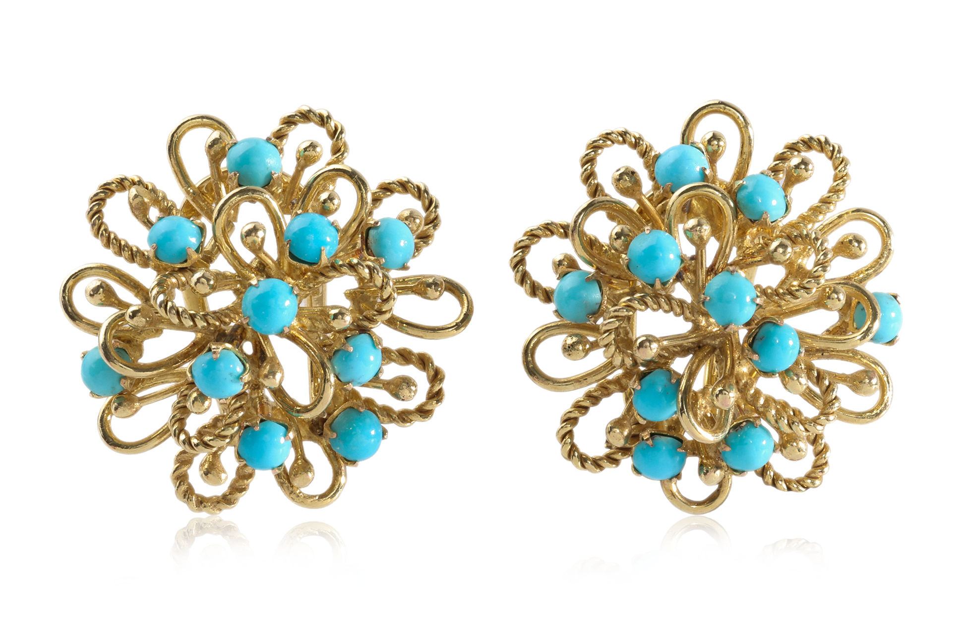 A PAIR OF TURQUOISE BEAD EARRINGS