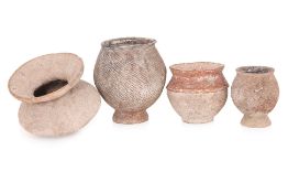 A GROUP OF FOUR BAN CHIANG STYLE POTTERY VESSELS