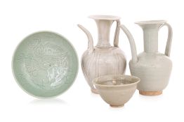 A GROUP OF FOUR ASSORTED WARES