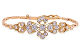 A PERANAKAN STYLE DIAMOND BRACELET