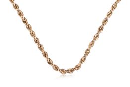 A GOLD ROPE CHAIN NECKLACE