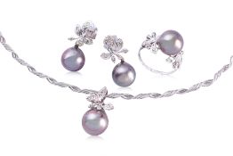 A SUITE OF TAHITIAN CULTURED PEARL AND DIAMOND JEWELLERY