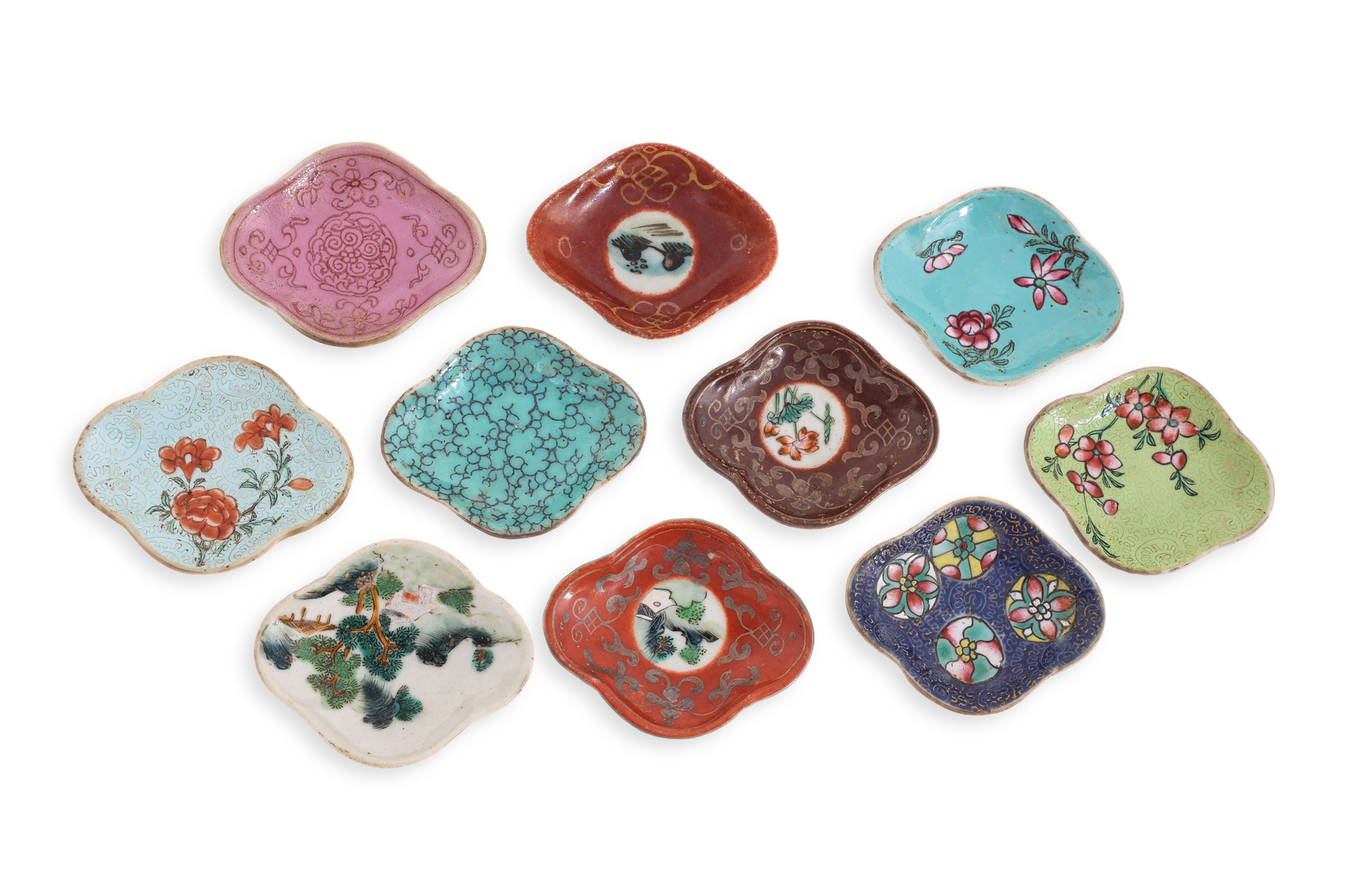 A GROUP OF TEN ENAMEL DECORATED PORCELAIN SAUCE DISHES - Image 2 of 3