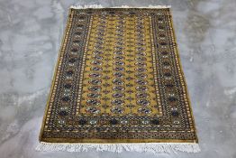A BOKHARA WOOL RUG (184 x 121cm)