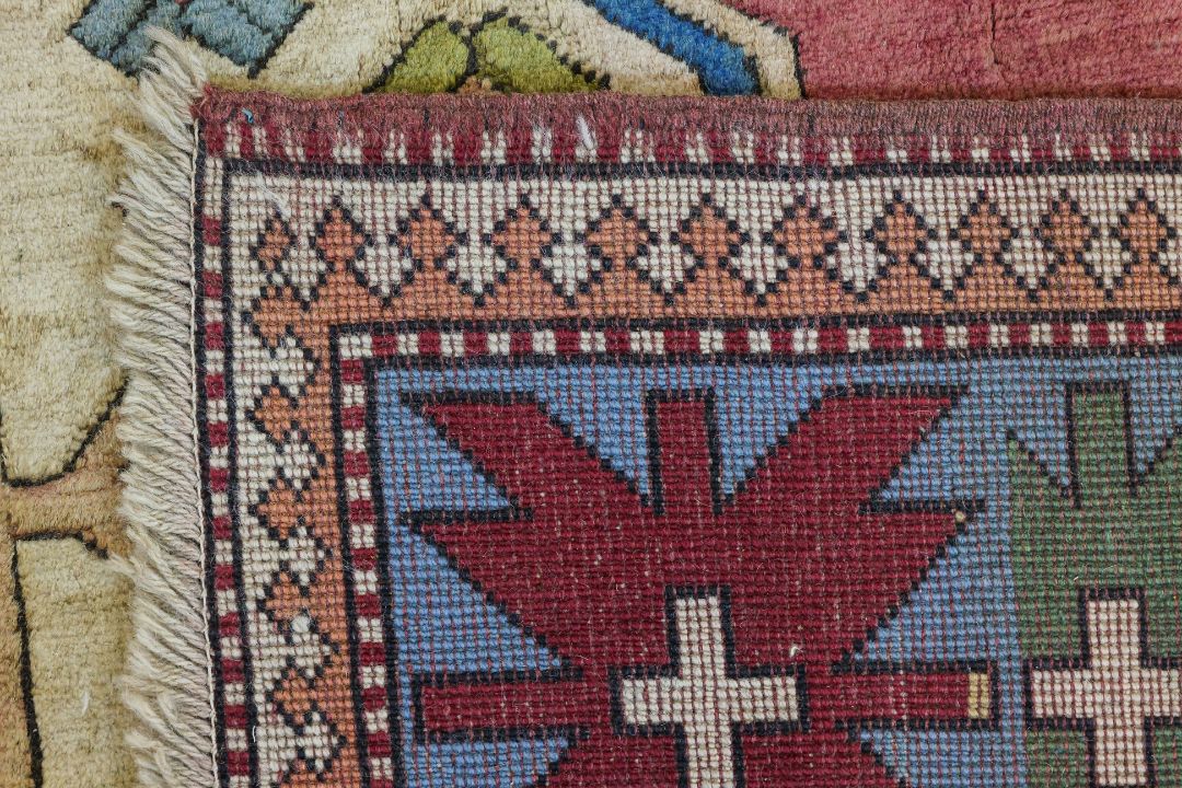 AN ANTIQUE TURKISH WOOL CARPET (315 x 222cm) - Image 3 of 3