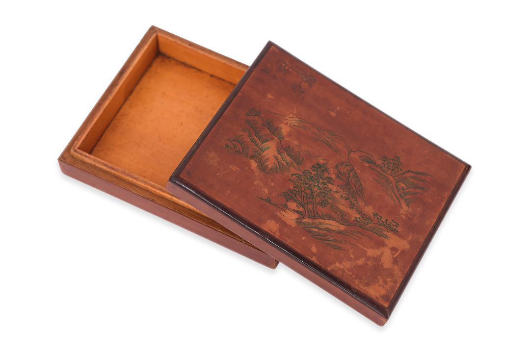 A GROUP OF THREE BOXES AND COVERS - Image 2 of 4