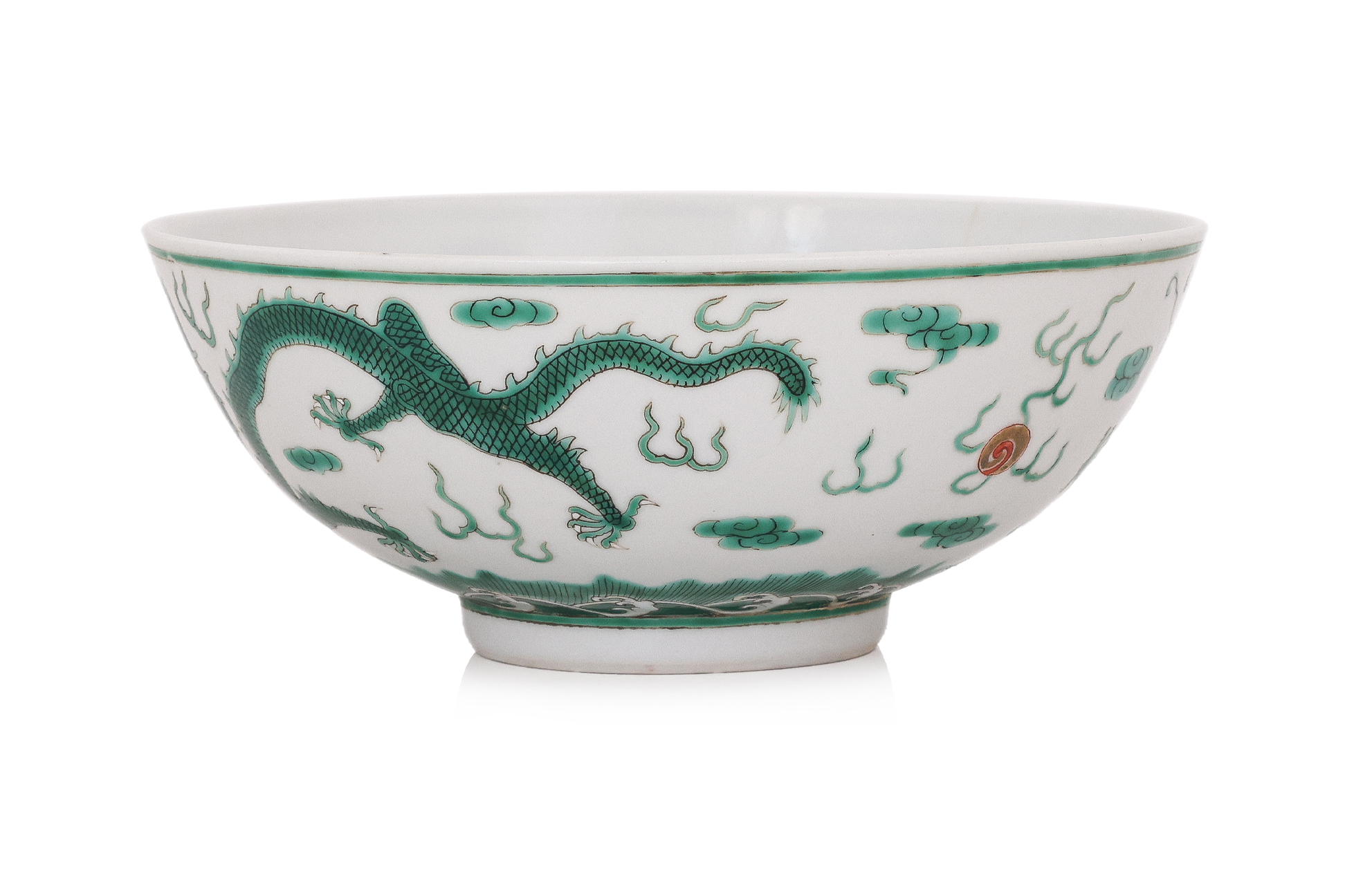 A GREEN ENAMELLED PORCELAIN DRAGON BOWL - Image 3 of 12