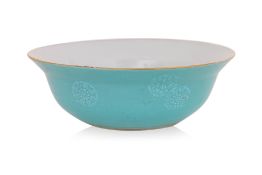 A TURQUOISE GROUND PORCELAIN BOWL