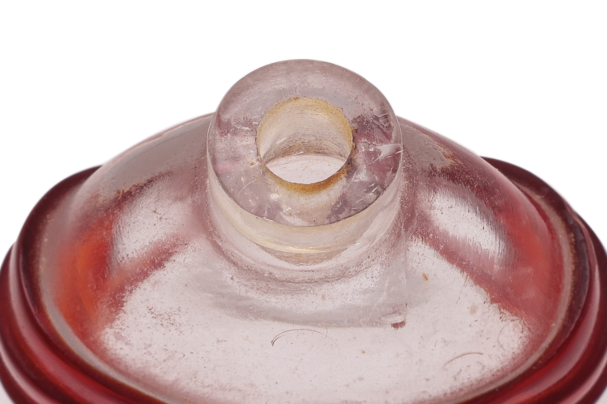 A RED OVERLAY GLASS SNUFF BOTTLE - Image 6 of 6