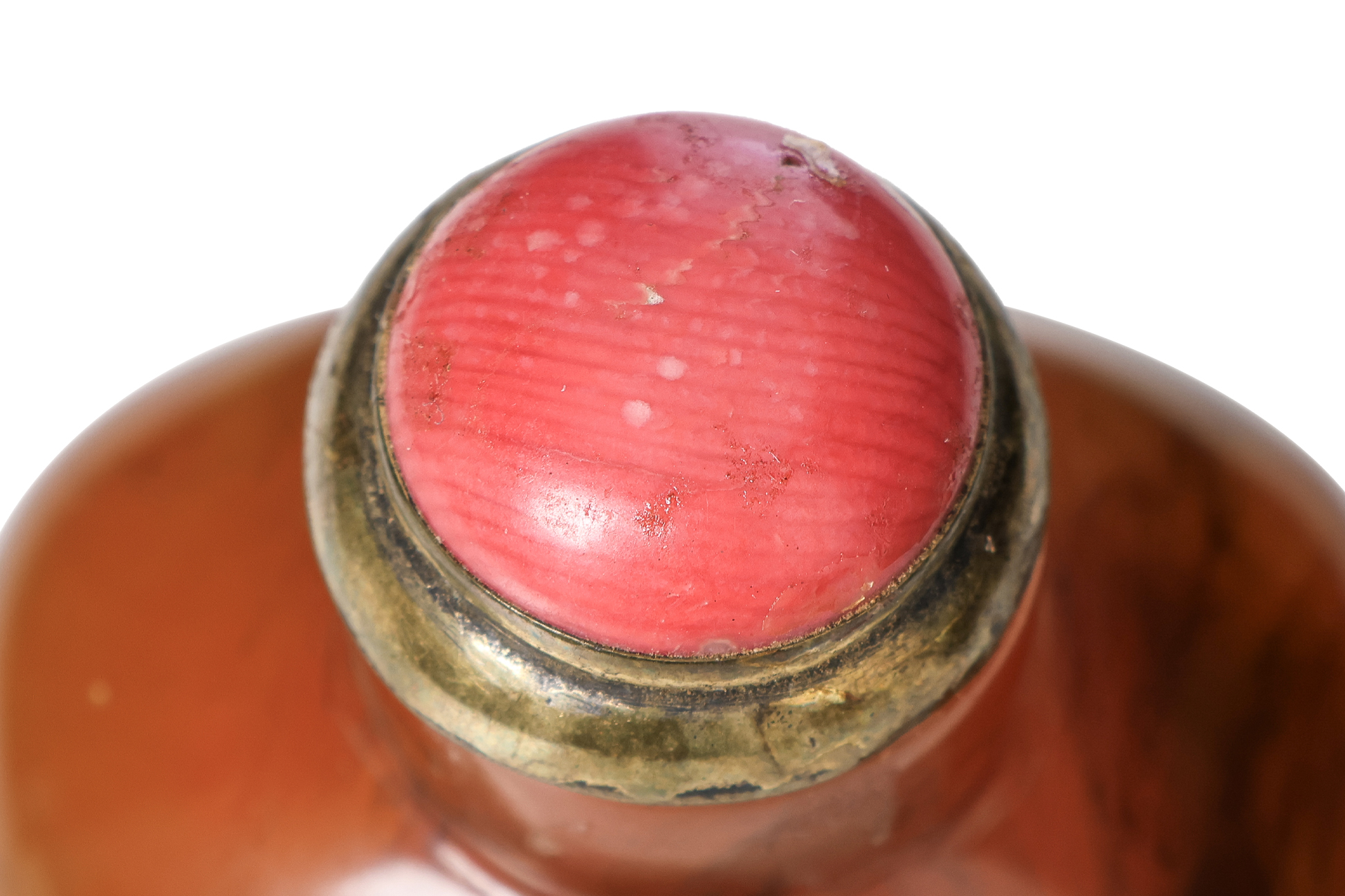 AN AMBER SNUFF BOTTLE - Image 4 of 5