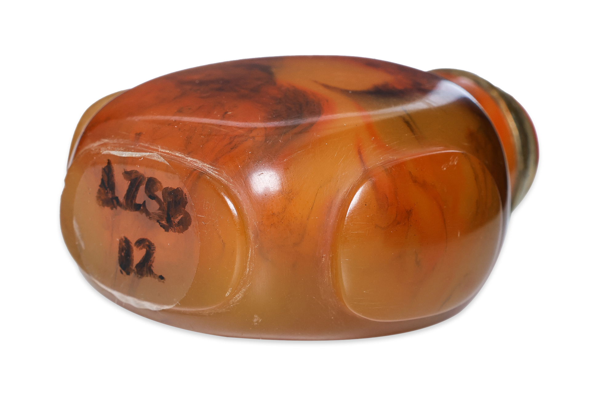 AN AMBER SNUFF BOTTLE - Image 3 of 5