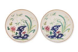 A PAIR OF FAMILLE ROSE PORCELAIN SAUCER DISHES