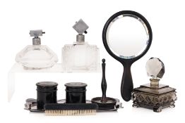AN ASSORTMENT OF ART DECO VANITY ITEMS