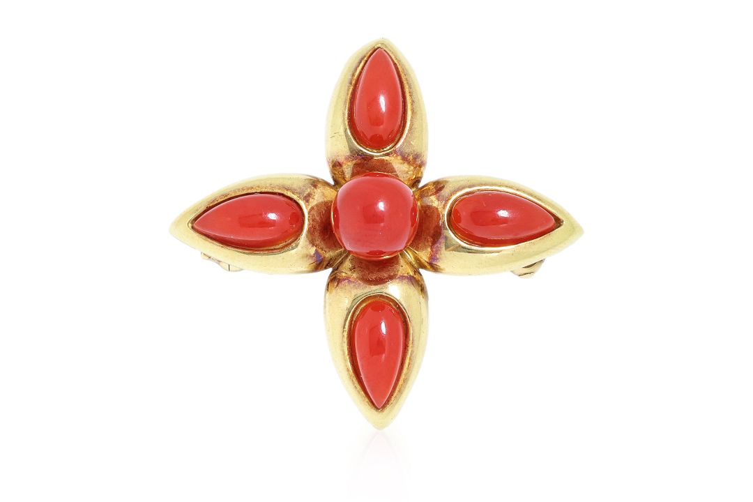 A DUAL USE CORAL PENDANT/BROOCH - Image 1 of 2