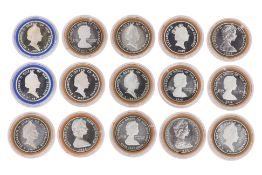 A GROUP OF 15 NEW ZEALAND 1OZ SILVER DOLLAR COINS