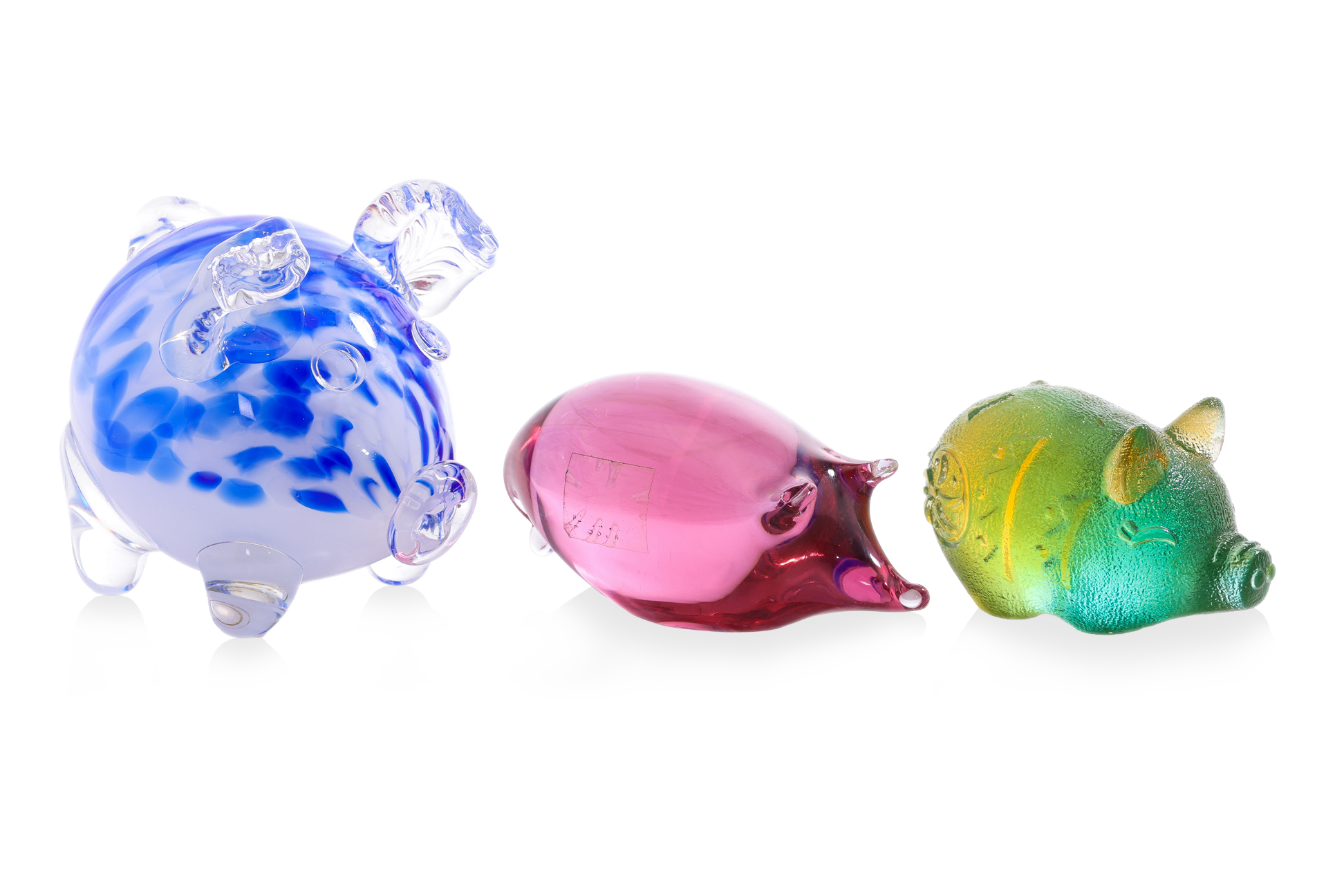 A GROUP OF SIX BACCARAT, ORREFORS AND OTHER GLASS MODELS OF PIGS - Image 3 of 3