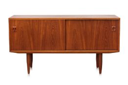 A MID-CENTURY TEAK SIDEBOARD