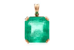 A VERY LARGE COLOMBIAN EMERALD PENDANT