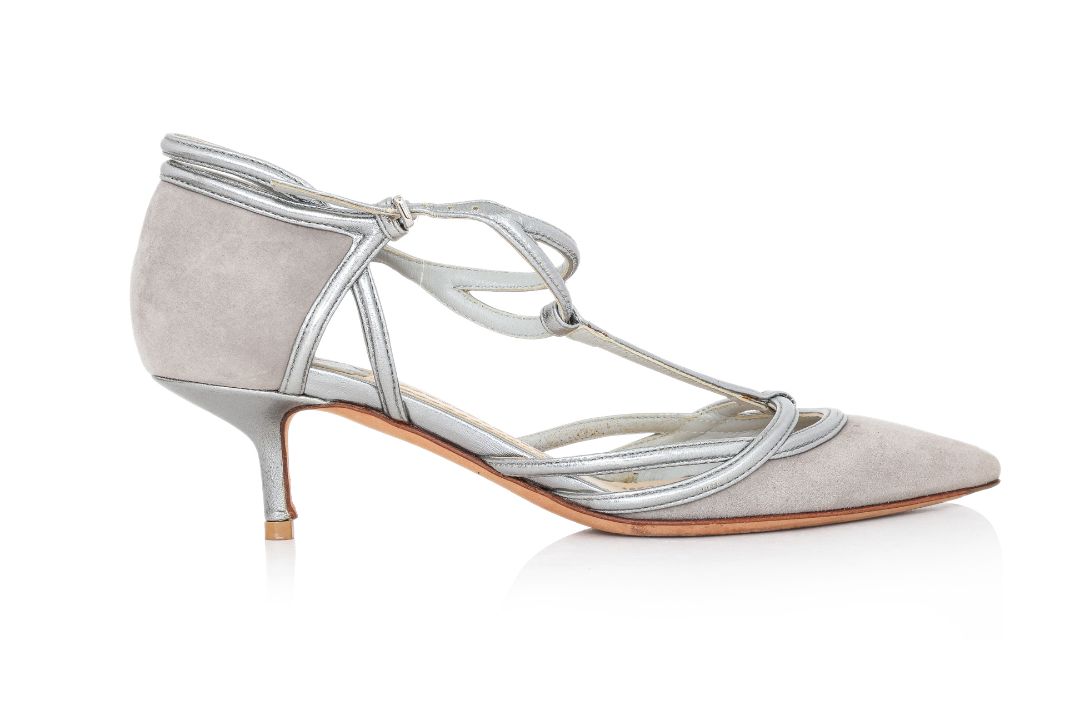 CHRISTIAN DIOR - A PAIR OF SILVER-TONE SEUDE HEELS - Image 3 of 3