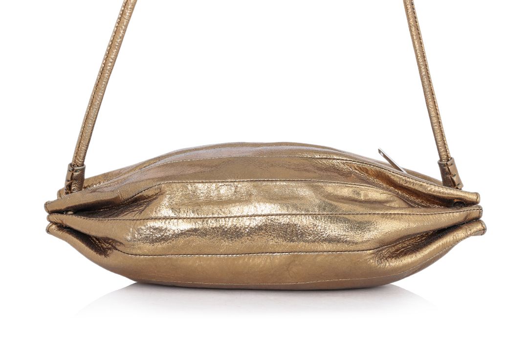 MARIMEKKO - A GOLD 'KARLA' CROSSBODY BAG - Image 3 of 4