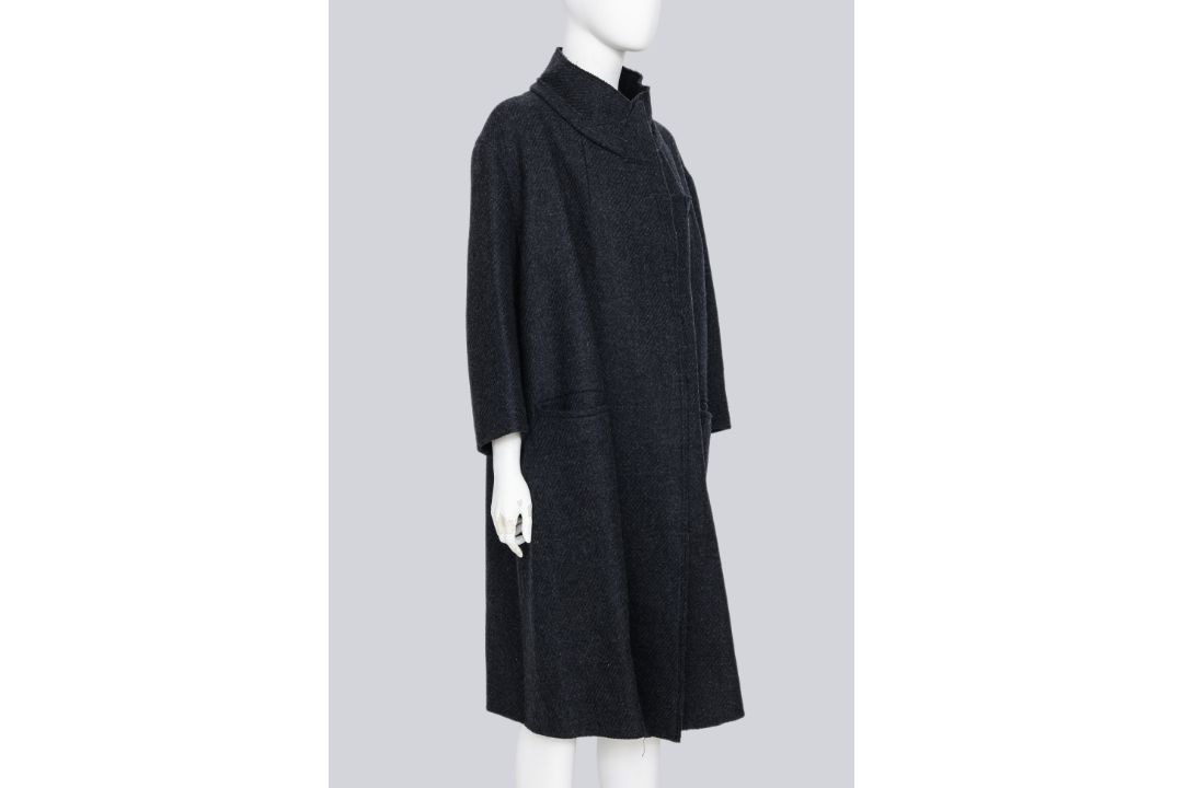 PRADA - A WOOL TRENCH COAT - Image 2 of 3