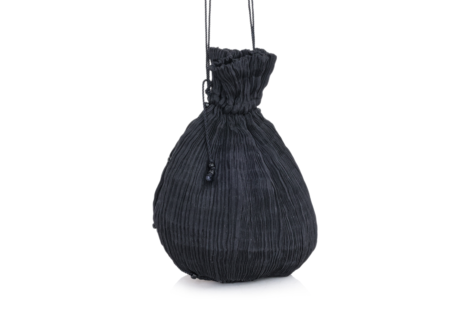 FORTUNY - A BLACK PLEATED 'ANTHEA' BAG - Image 4 of 4