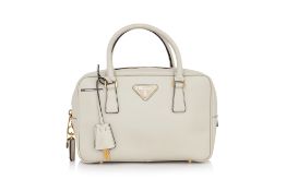 PRADA - A SAFFIANO LEATHER BAULETTO