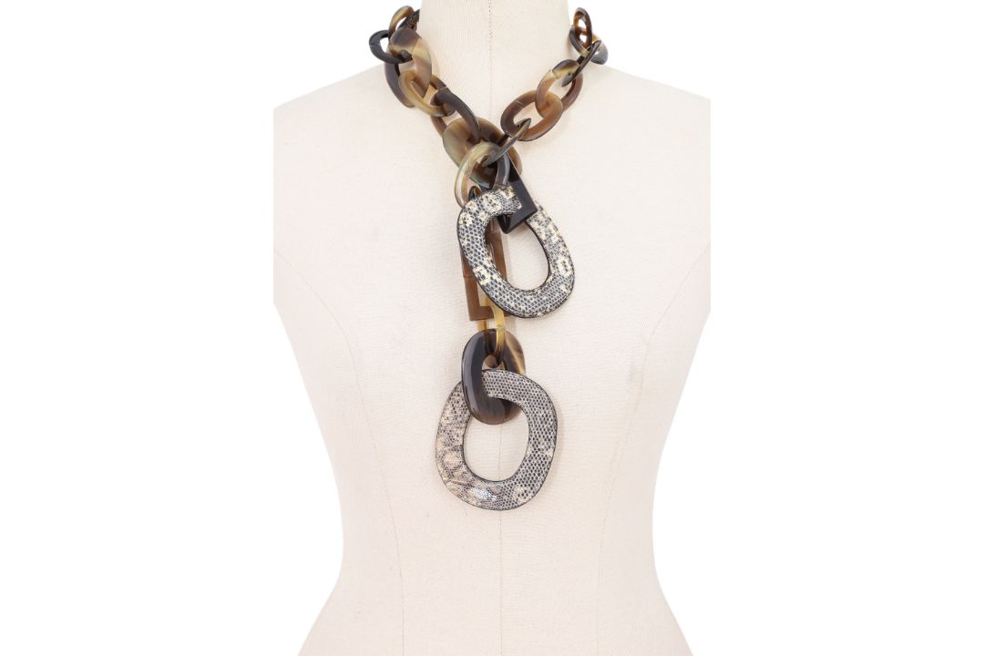 HERMES - AN 'ISIDORE' NECKLACE - Image 2 of 3