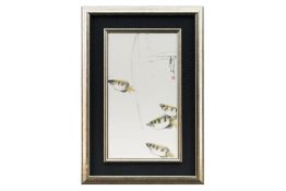CHINESE SCHOOL - SWIMMING FISH