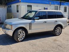 06/06 LAND ROVER RANGEROVER V8 SC AUTO 4197cc 6 Spd Auto Petrol Estate (Silver, 154k) YA06LME