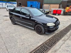 2002 VAUXHALL ASTRA CLUB 8V 1598cc 5 Speed Manual Petrol 5 Door Hatchback (Black, 72k) CN52JBE