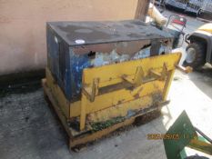 DIESEL WELDER GENERATOR *** No Vat On Hammer - Auc