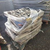 PALLET OF HERRAS FENCE FEET *** Direct From GAP **