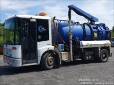06/06 MERCEDES ECONIC 6370cc Diesel Whale Tanker CN06EOV