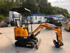 CAPTOK CK15 MINI DIGGER C.W 1 BUCKET SERVO CONTROL