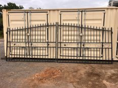 PR OF UNUSED 10FT GATES 76INCHES RISING TO 90 C.W