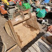 DIGGER BUCKET *** Direct From GAP ***