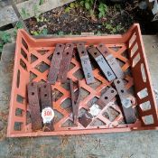 DIGGER BUCKET TEETH