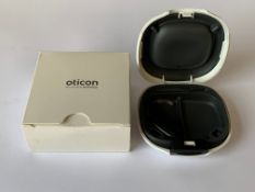 Oticon Xceed 1 BTE UP (REF: 214252) Black. As new (1 Hearing Aid included)