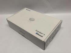 Medtronic Guardian 4 Transmitter Kit (REF: MMT-7840W1, Recharge By Date: 2024-11-09). As New.